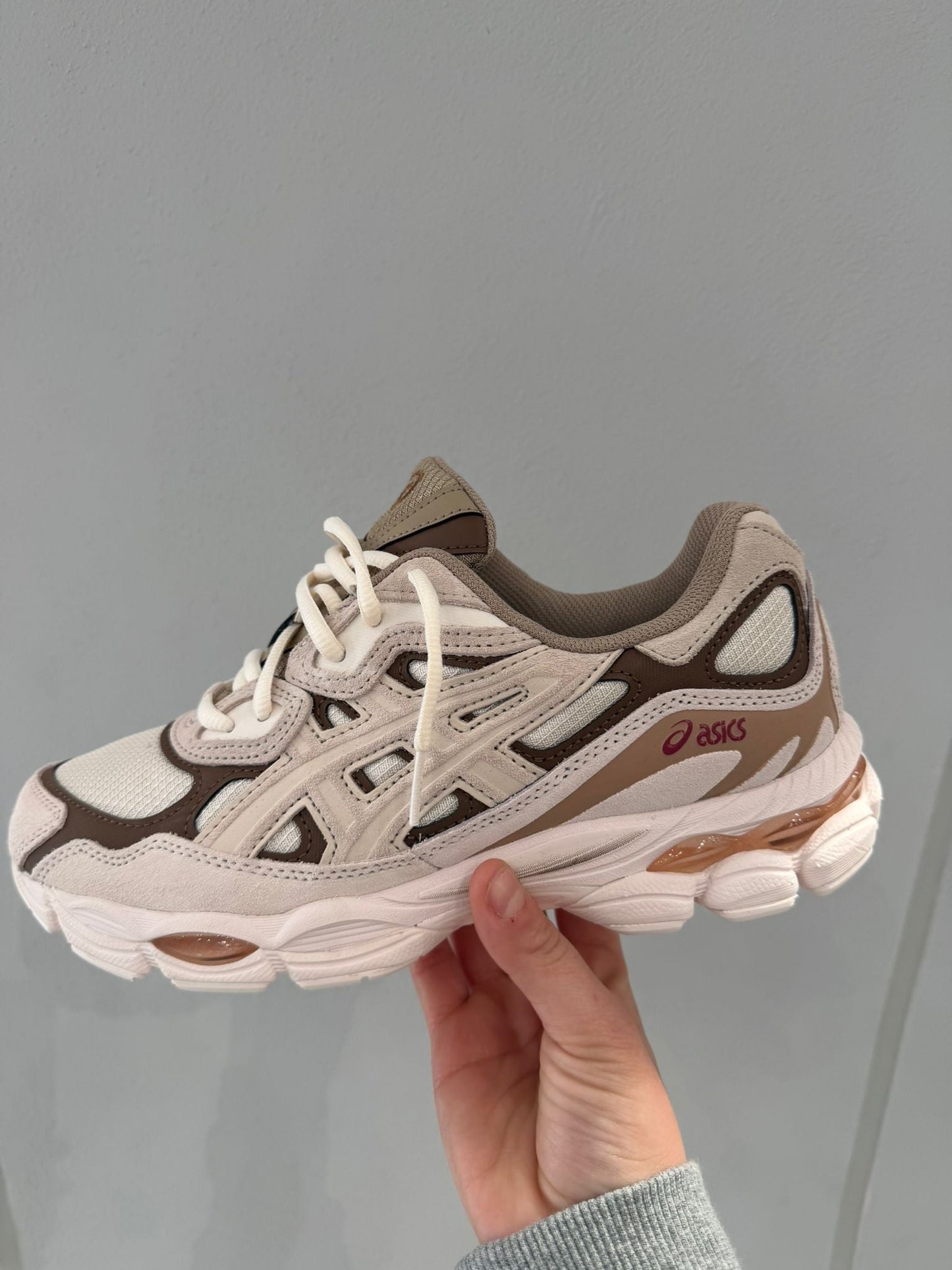 Asics gel nyc 1203a739 251