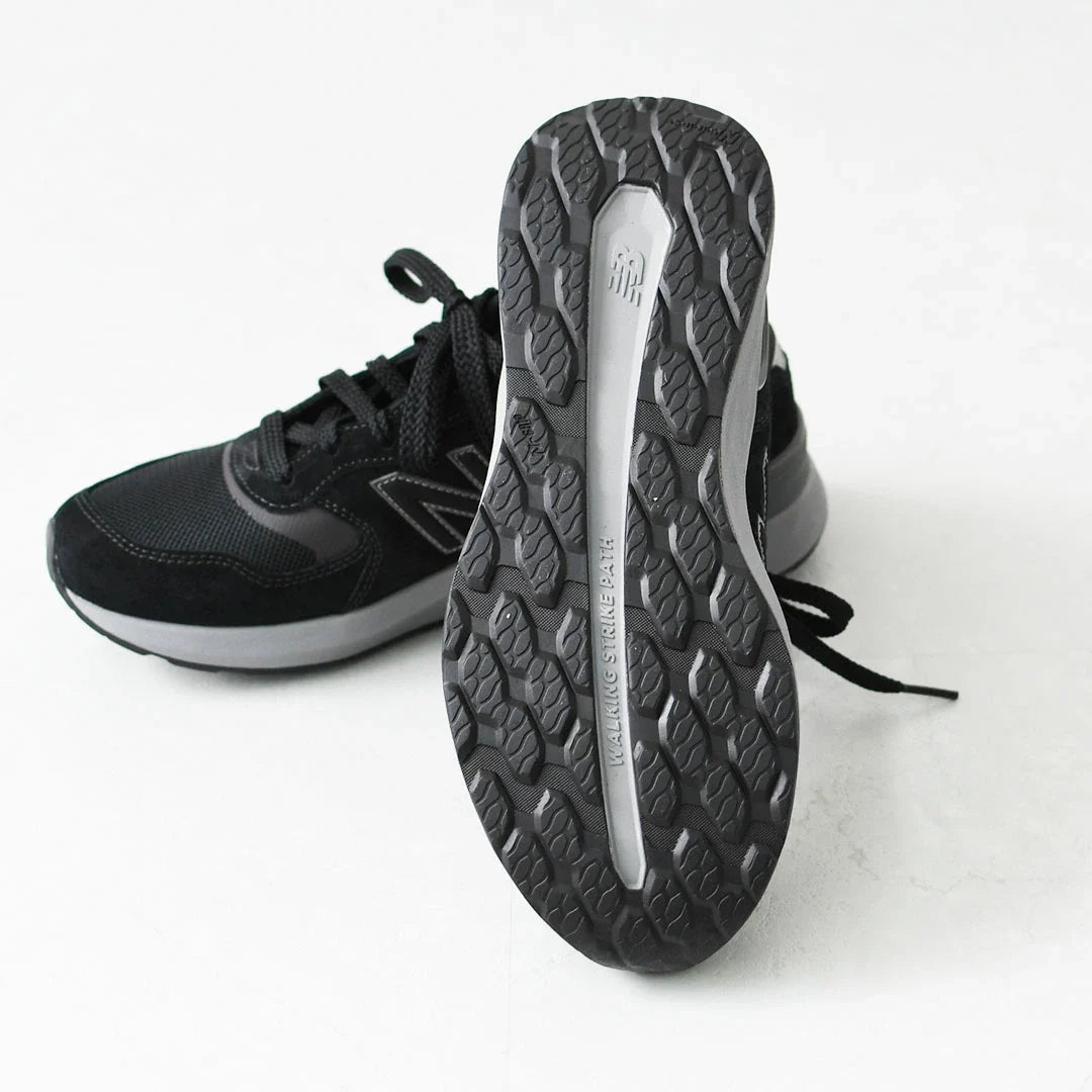 Men's Wide Fit New Balance MW880BB7 Walking/Running Trainers - Fresh Foam