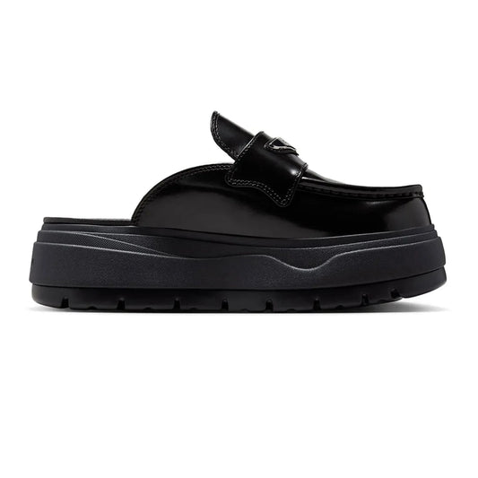 Air Jordan Mule 'Black Metallic Silver' Women's (2025)