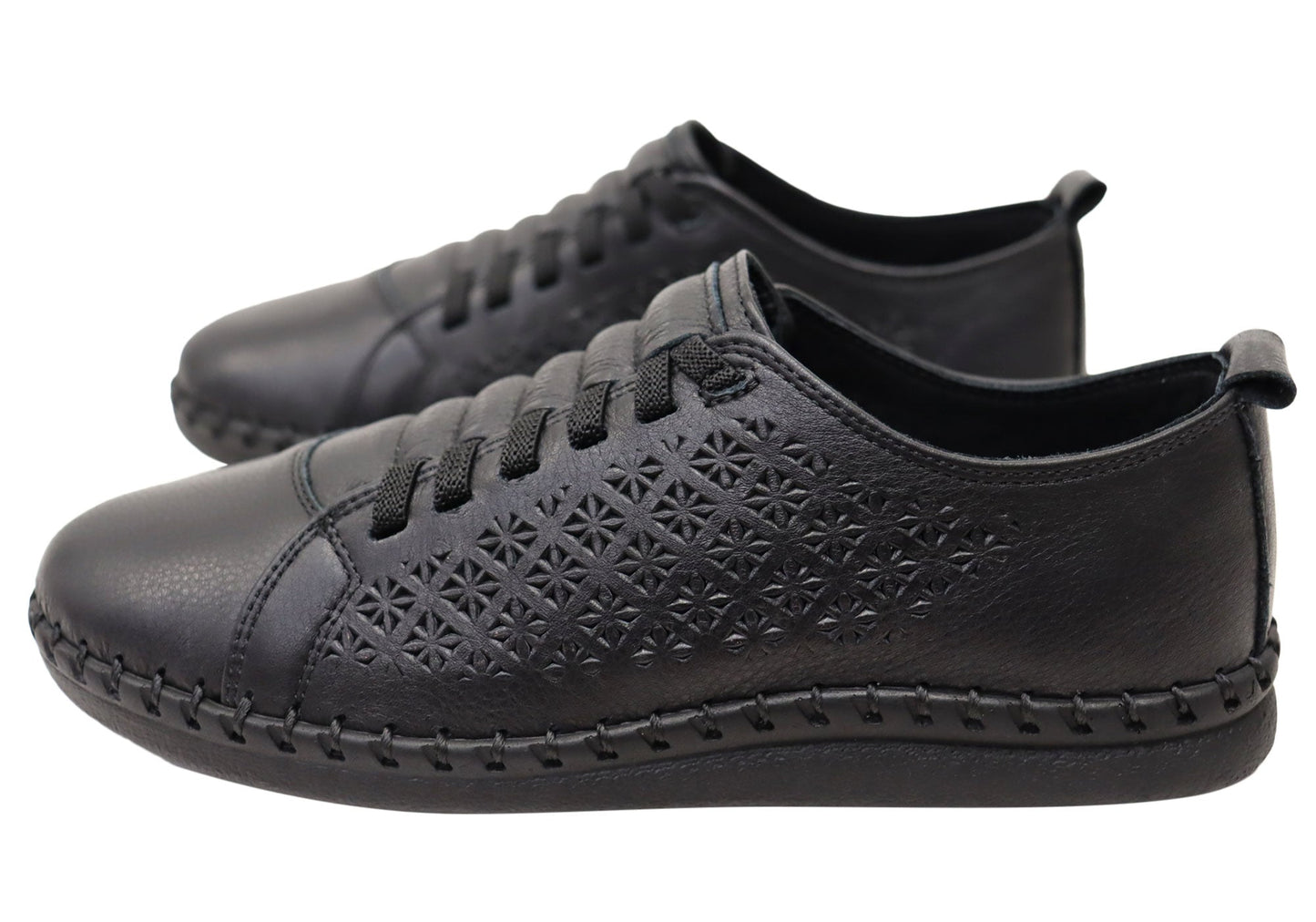 Orizonte Stride Womens European Leather Comfortable Slip On Shoes