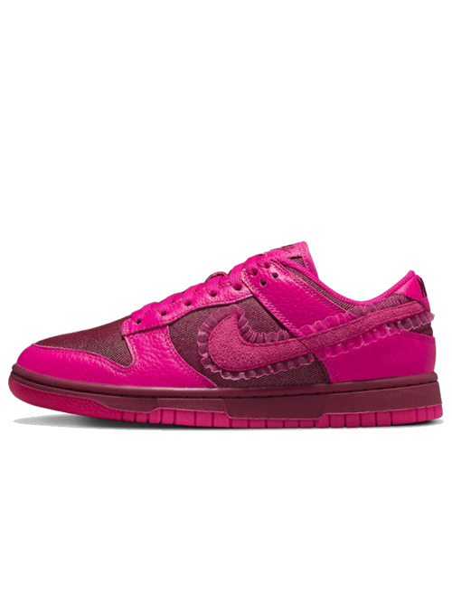 Nike Dunk Low Valentine's Day (2022)
