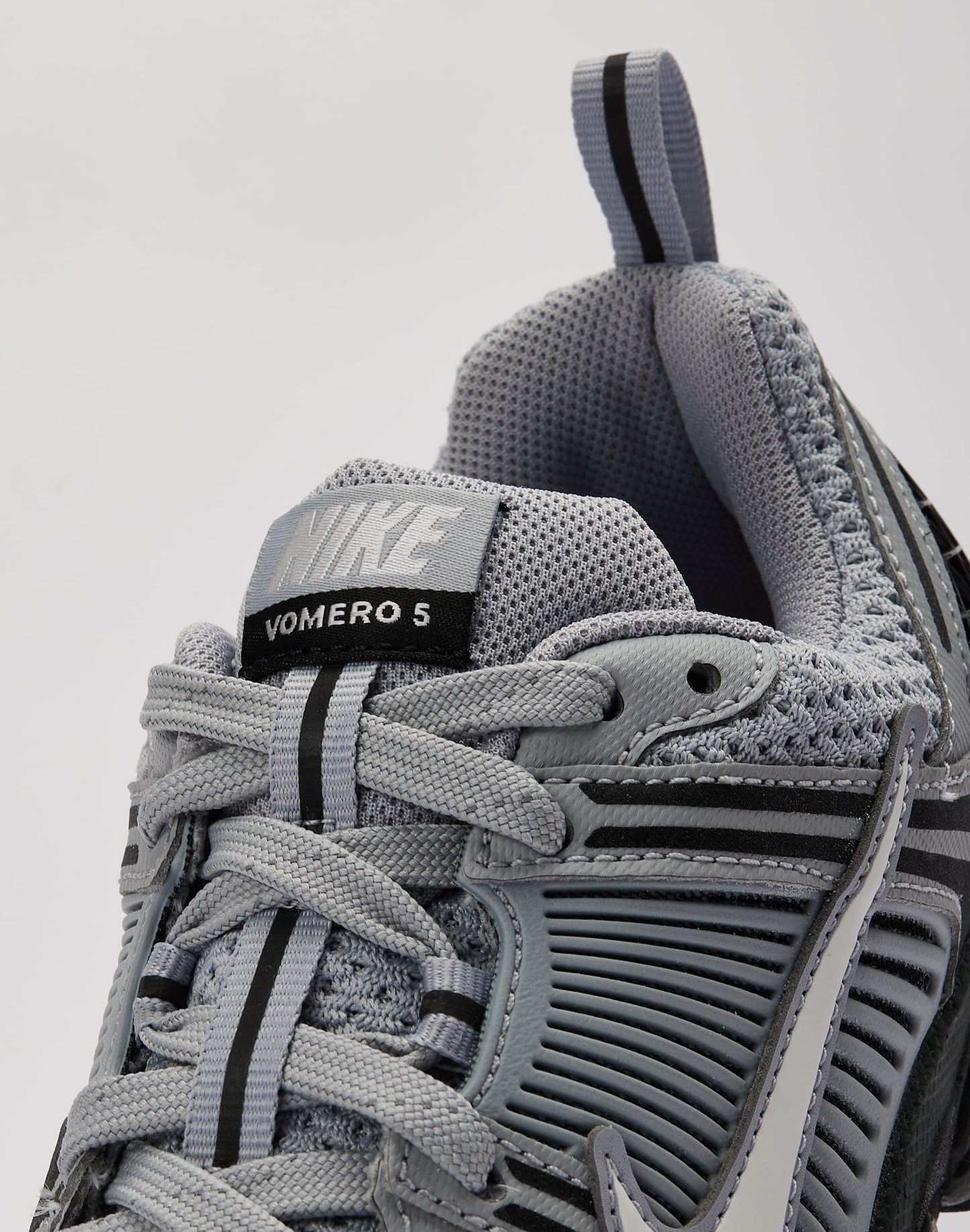 Nike Vomero 5 Grade-School